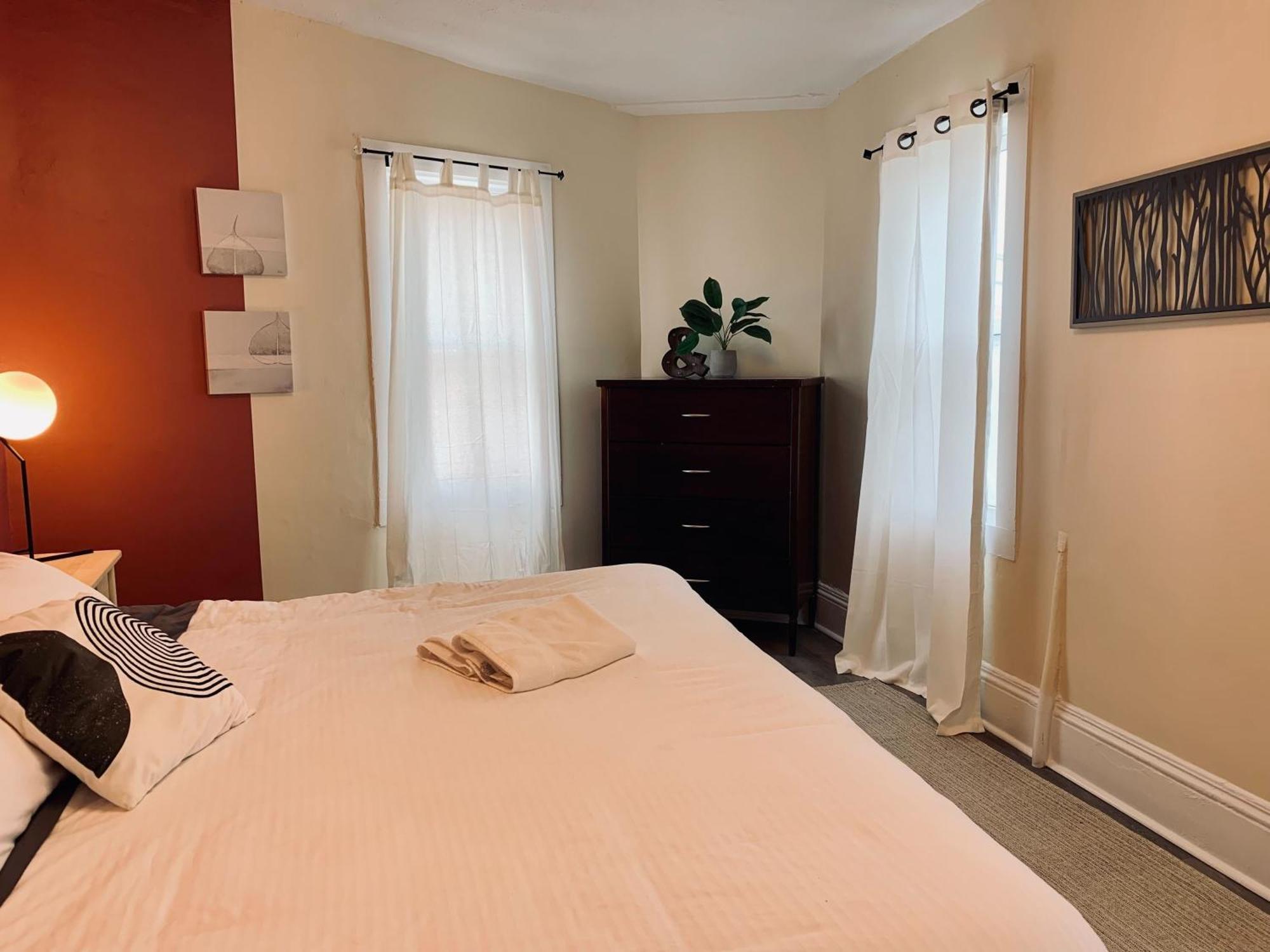 New Cozy& Stylish 2-Bdrm, Close To Downtown, Unit #3 Apartment Halifax Exterior foto